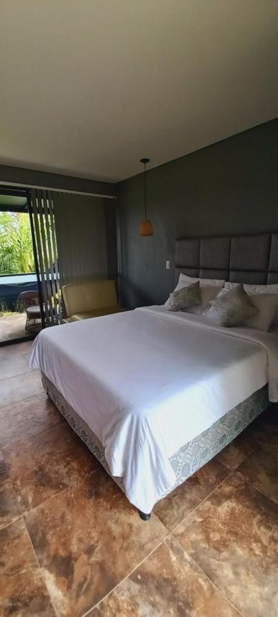 Ab Natural Reserve Lifestyle Hotel Guatape Exterior photo