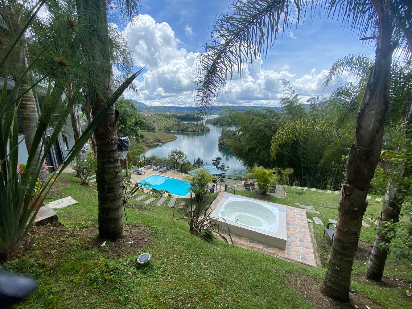 Ab Natural Reserve Lifestyle Hotel Guatape Exterior photo